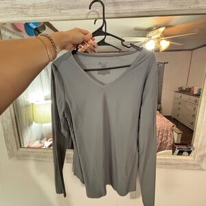 Gray V-Neck Long Sleeve Top